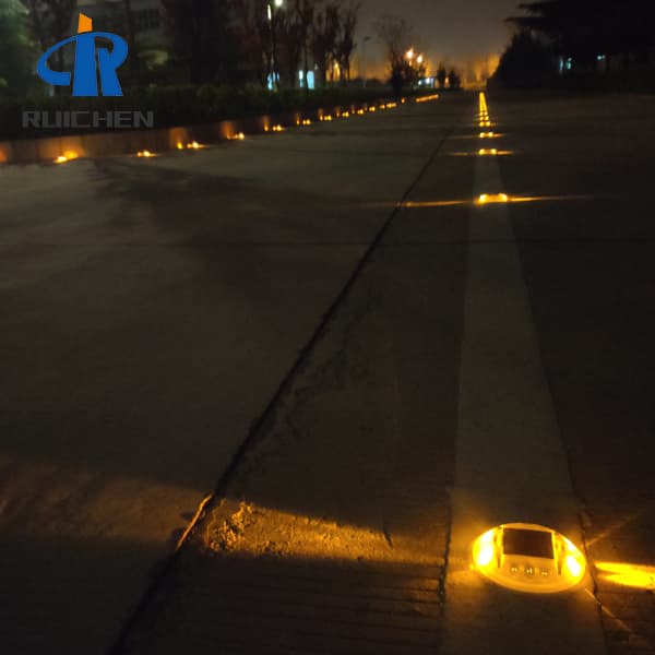 Underground Solar Cat Eyes Reflector In Korea For Road Safety